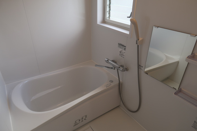 ビューテラス東野の浴室
