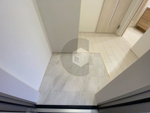 フジパレス森河内東2番館の玄関