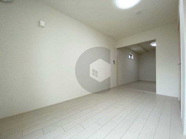 フジパレス森河内東2番館の洋室