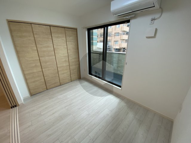 東大阪市長栄寺のハイツの寝室