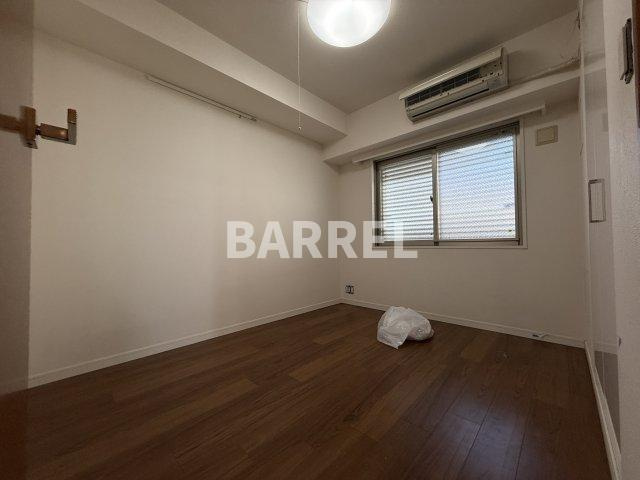 パークホームズ千里佐竹台の洋室