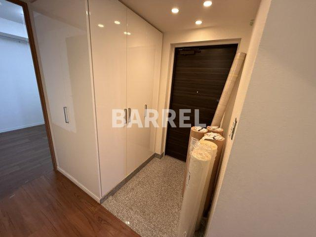 パークホームズ千里佐竹台の玄関