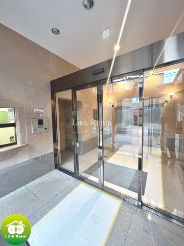 藤和シティホームズ清澄庭園のエントランス