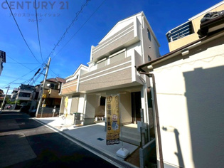 木造3階建て
