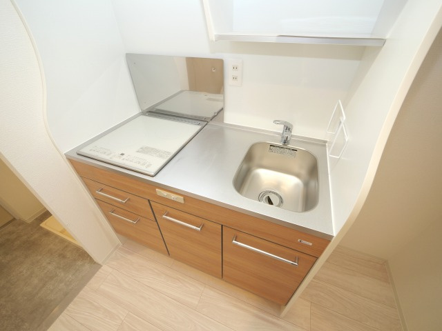 セレニテフラン新大阪のキッチン