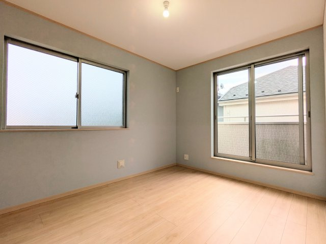 葛飾区東水元２丁目の戸建の寝室|～主寝室写真～