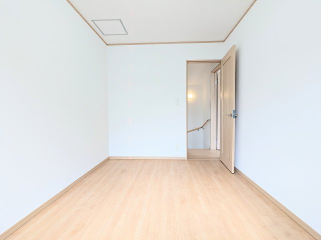 葛飾区東水元２丁目の戸建の洋室|～居室写真～