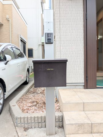 葛飾区東水元２丁目の戸建の設備|～郵便ポスト写真～