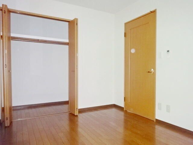 エヌケイパレスのその他