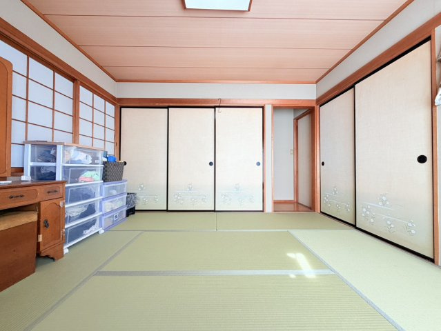 石岡市旭台中古住宅の和室