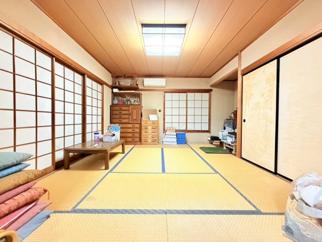 石岡市旭台中古住宅の和室