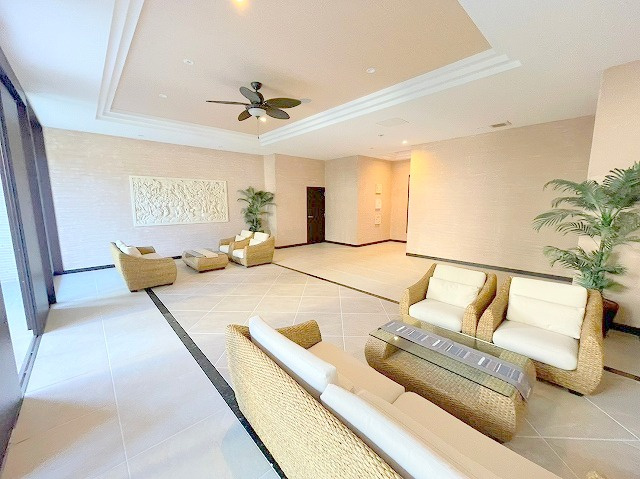 CITY　SPIRE西中島のエントランス