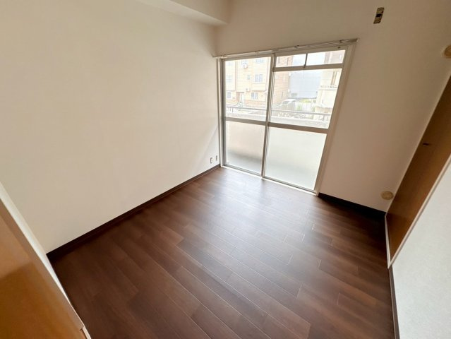 コスモ深江北町の居間・リビング