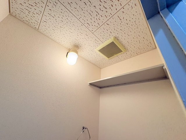 ファイブ西岡本の内装
