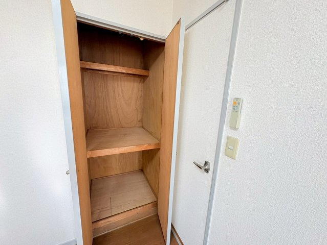 ファイブ西岡本の収納