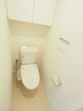 新品家具付きマンション目黒18(KaGood東京)のトイレ