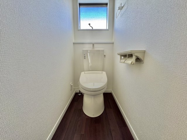 久慈郡大子町大字池田中古戸建のトイレ