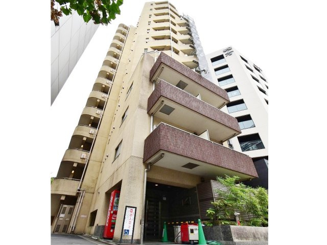 プレール・ドゥーク新宿御苑の外観