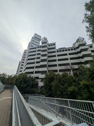 RICウエストコート4番街東棟2番館