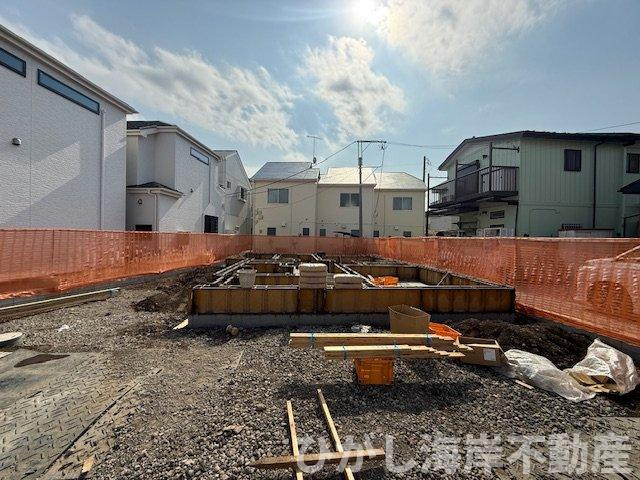 茅ヶ崎市円蔵２丁目　新築戸建　全5棟の外観|2月16日撮影　建築中　現地外観