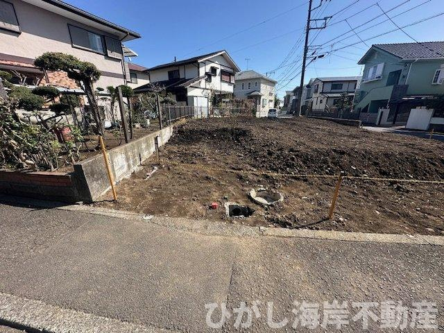 茅ケ崎市松風台　新築戸建　全２棟の駐車場|3月5日撮影　駐車スペース