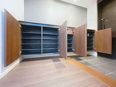 【玄関】 | グランドメゾン桜坂ヒルズ