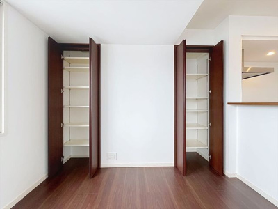 【居間・リビング】 | グランドメゾン桜坂ヒルズ