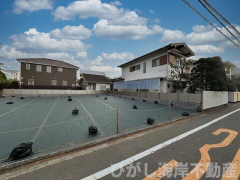 藤沢市鵠沼松が岡４丁目　売地　　全２区画の前面道路含む現地写真|現地外観