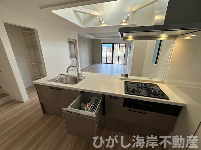 藤沢市片瀬４丁目　新築戸建　全２棟のキッチン|キッチンスペース