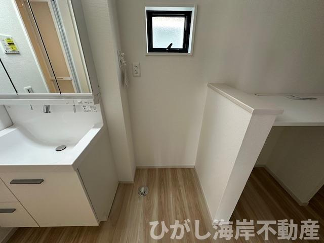 藤沢市片瀬４丁目　新築戸建　全２棟のランドリースペース|洗濯機置場