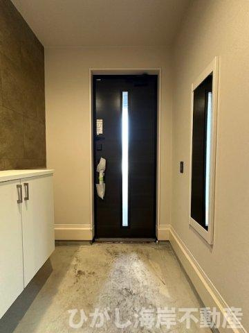 藤沢市片瀬４丁目　新築戸建　全２棟の玄関|玄関