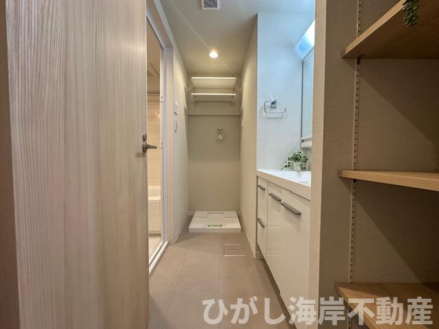 シーサイド片瀬江ノ島の脱衣所|新規リフォーム完了！脱衣スペース