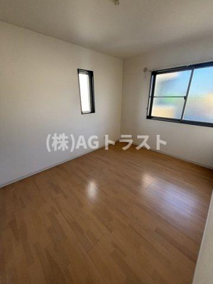 【洋室】 | 本郷町ドリームハウス