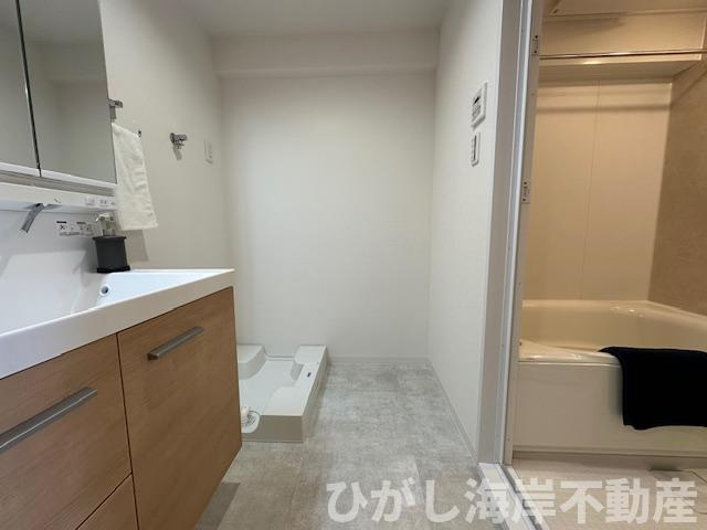 ライオンズマンション片瀬江ノ島第２の脱衣所|新規リフォーム完了！脱衣スペース