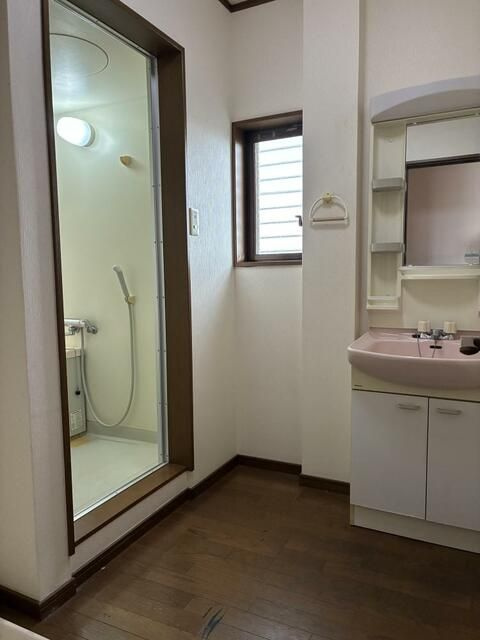 末吉ビル東長町の洗面所