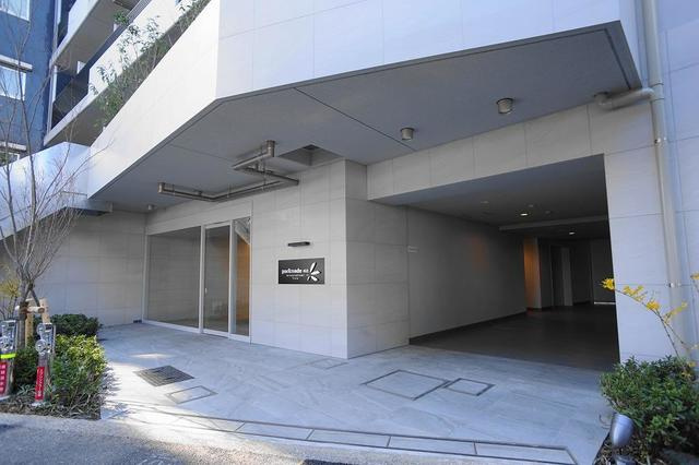 パークナードフィット南青山Vistaのエントランス