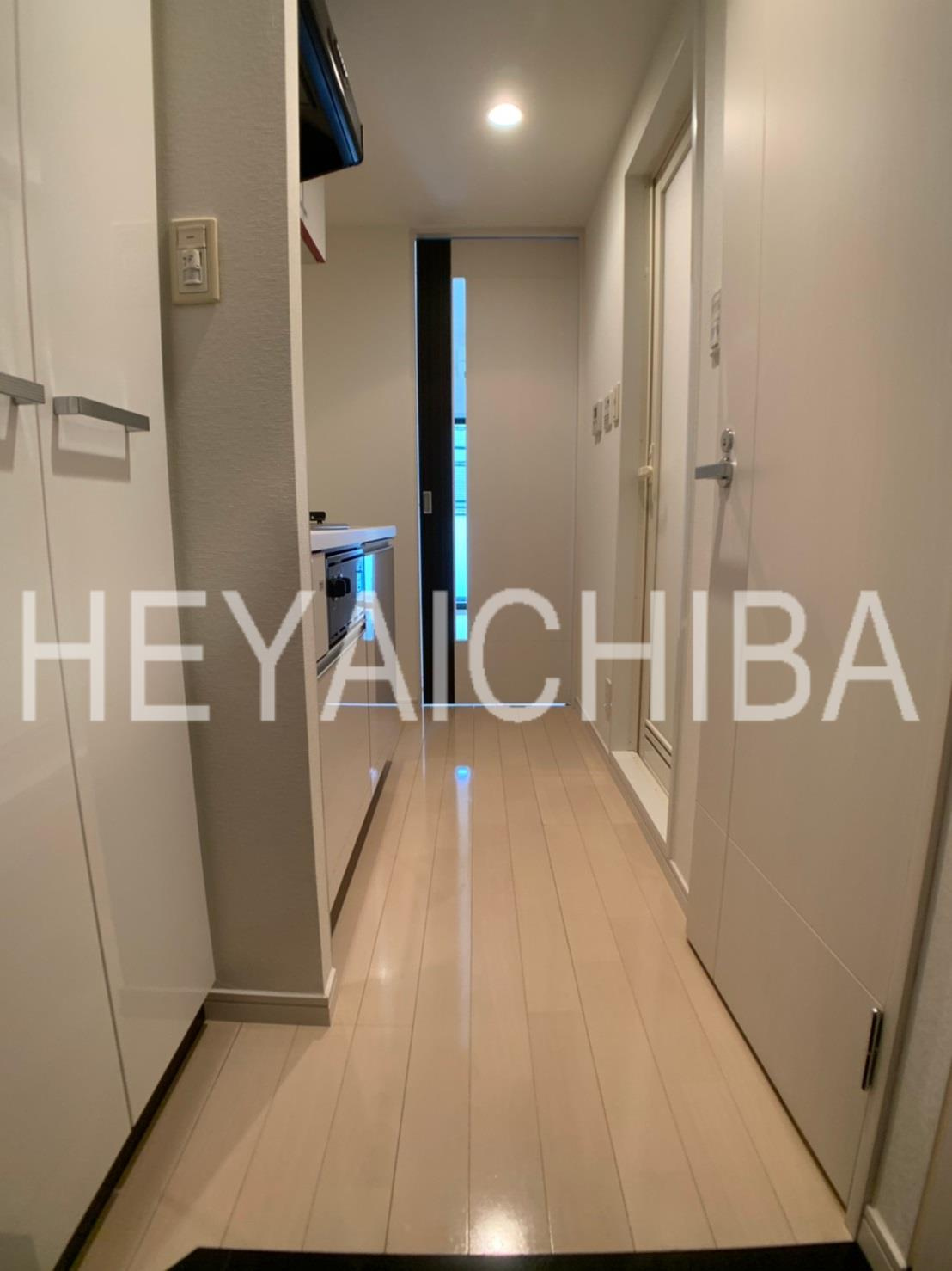 グラントゥルース西日暮里の玄関