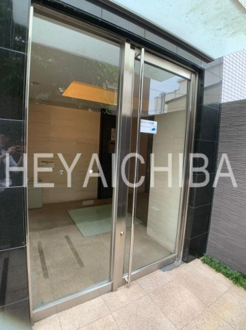 グラントゥルース西日暮里のロビー