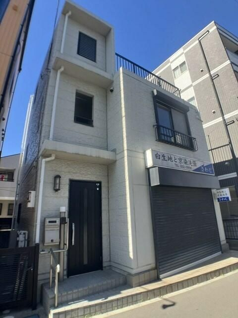 ＳＡＰ本八幡Ⅶの外観