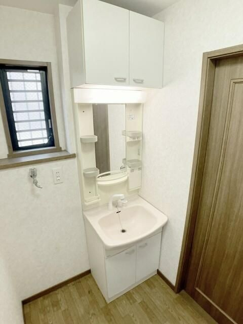 ＳＡＰ本八幡Ⅶの独立洗面台