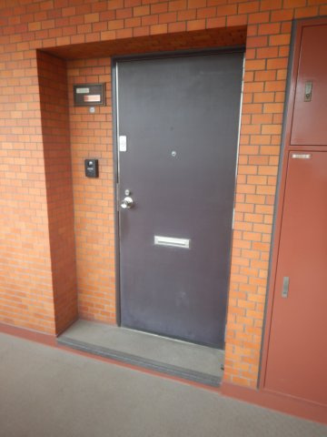 朝日江戸川橋マンションの玄関