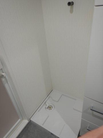 朝日江戸川橋マンションのランドリースペース