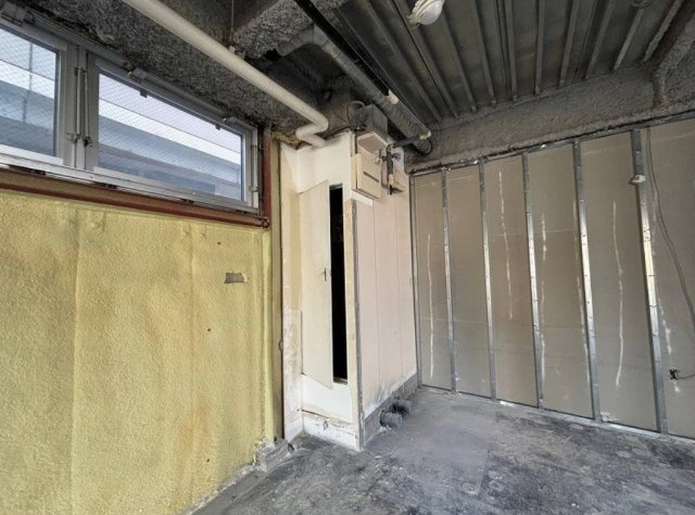 大津市馬場１丁目の店舗事務所の内装