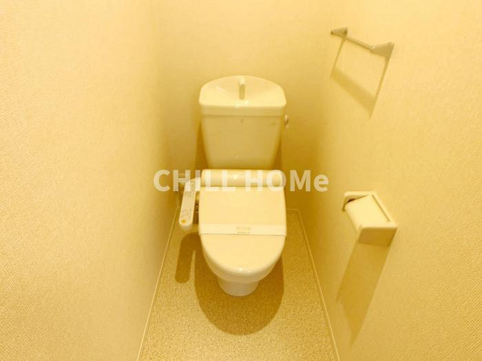 ニシガハラハウスのトイレ|当社、チルホームのHPもご覧ください(^^)/物件情報多数♪