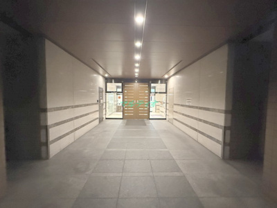 【エントランス】 | リーデンスタワー