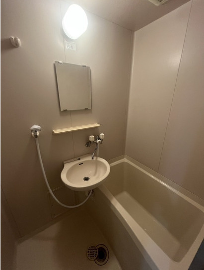 シャトーNAKANOの浴室