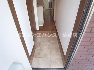 【玄関】 | メゾンクレールツー（メゾンクレールⅡ） | 明るい玄関です