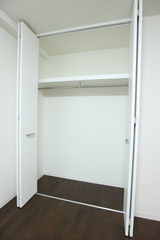 ピアッツァコート郡山駅前ソラーレの収納