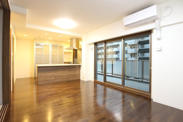 ピアッツァコート郡山駅前ソラーレの居間・リビング