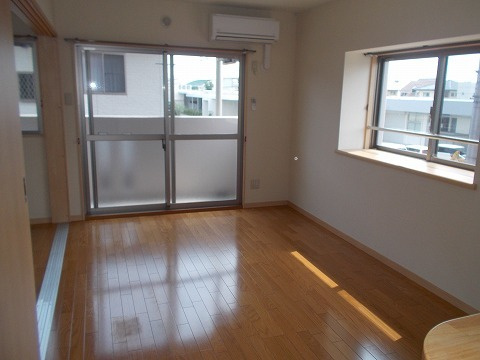 ボヌールコートの居間・リビング